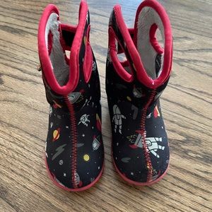 Galactic bogs. Fun winter boots!